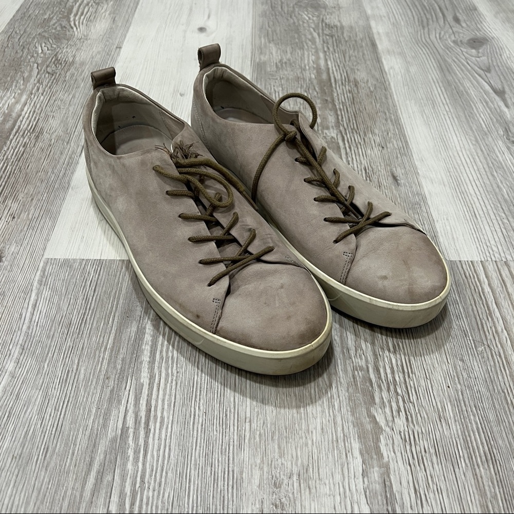 Ecco Soft 8 low top sneaker size 12